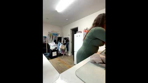 Media: goddesslucyrose Stripchat 2025-09-20 12:10:00