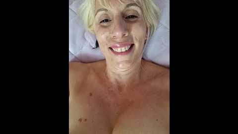 ina_hotx