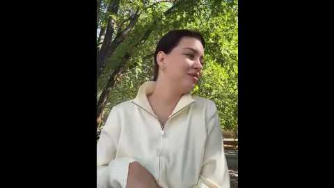Media: kikiwatson Stripchat 2025-09-21 08:44:00