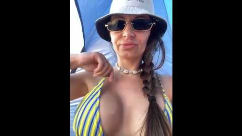natalie_bigass