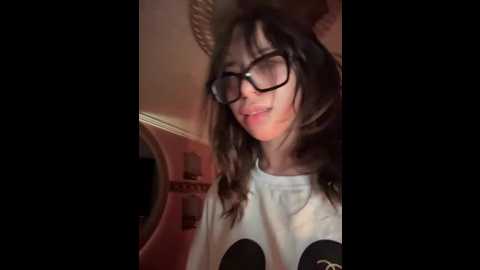 Media: orla86 Stripchat 2025-09-21 15:21:00