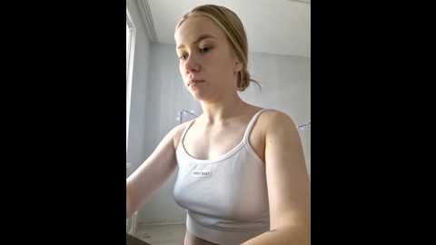 anna_charming