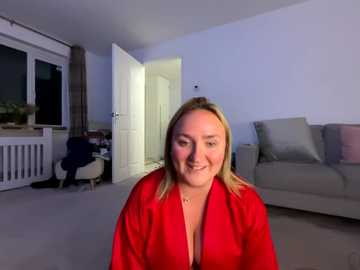 elliemaee