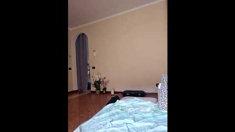 eva_pearl