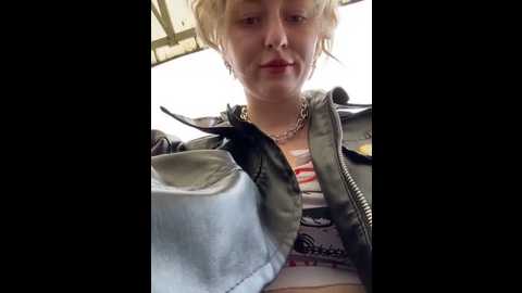Media: ronniekiss Stripchat 2025-09-25 05:31:00