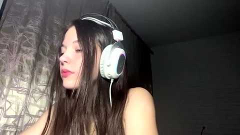 tyrira_glow