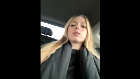 loraadoll