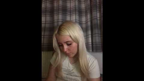 blondie_sofia_essexbabe