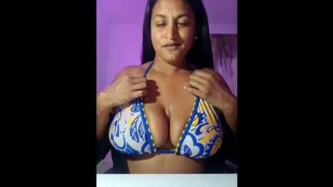 busty_ariax