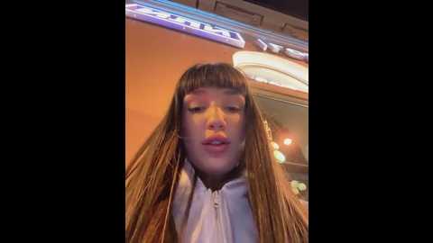Media: sophie_avory Stripchat 2025-10-01 17:50:00