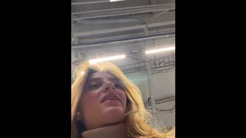Media: _angelari_ Stripchat 2025-10-02 18:08:00
