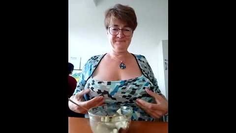 milf_love_fist99