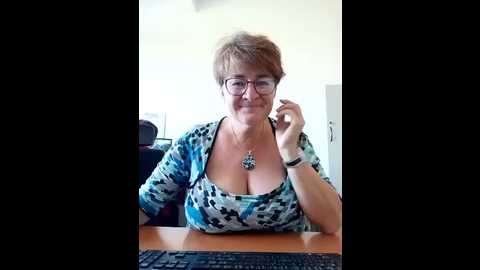 milf_love_fist99