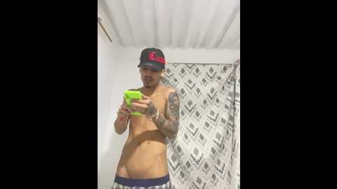 Media: stitchylilo Stripchat 2025-10-02 00:34:00