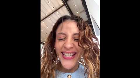 Media: alana15 Stripchat 2025-10-03 21:30:00