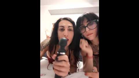 Media: miasweet94 Stripchat 2025-10-03 20:15:00