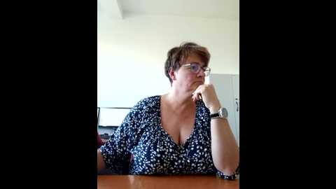 milf_love_fist99