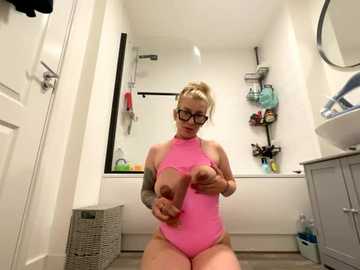 molly_slayy