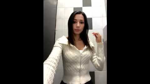 _miaqueen_