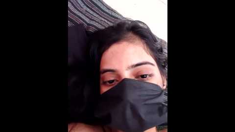 hot_komall