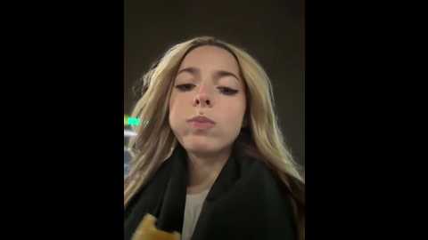 loraadoll