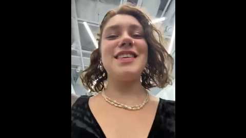 lucy_joy