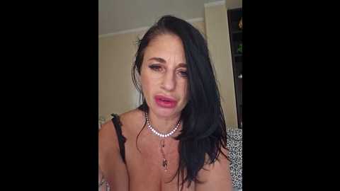 eva_pearl