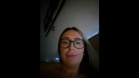 molliexo @ stripchat on 20251006