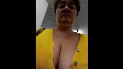 milf_love_fist99