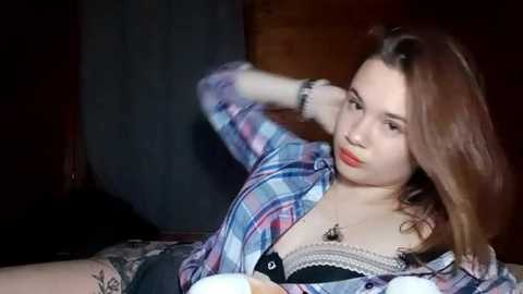 quiveredfrown @ stripchat on 20251008