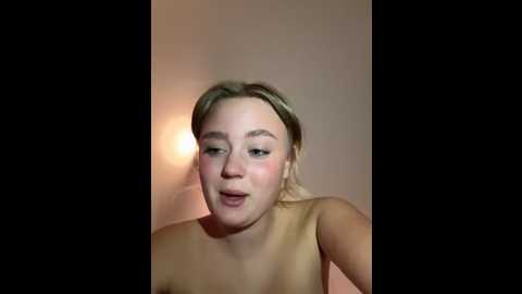 Media: cherryemmy Stripchat 2025-10-09 18:03:00