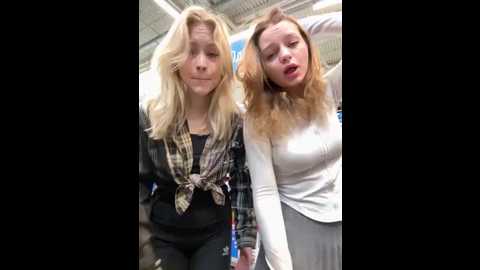 cum_girlss