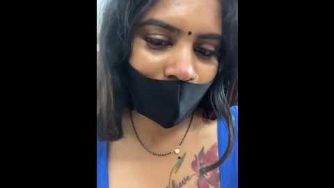 v_hot_sweti