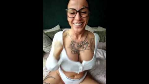emilydiazofficial