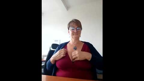 milf_love_fist99