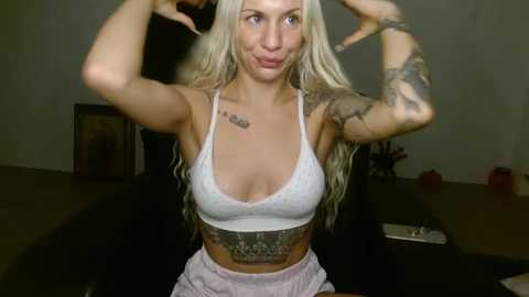juicyjanexo