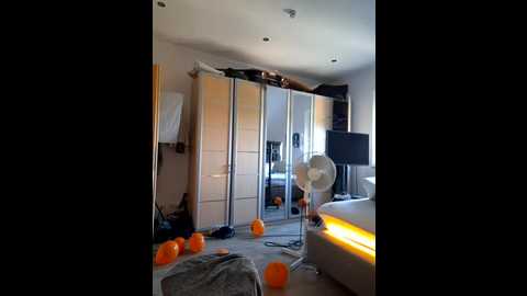 naughty_layla