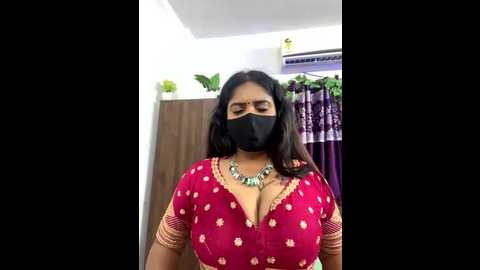 v_hot_sweti