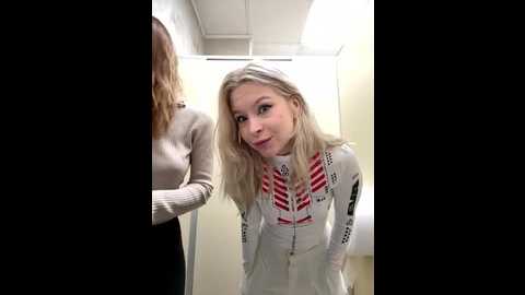 cum_girlss