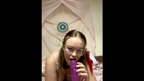 leah20_sinfulx