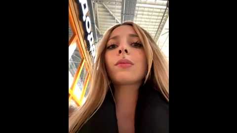 loraadoll