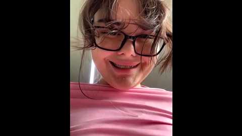 Media: nikamur Stripchat 2025-10-14 05:32:00