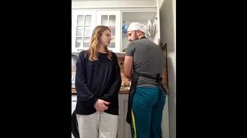 Media: yourfavcouple_ Stripchat 2025-10-14 16:25:00