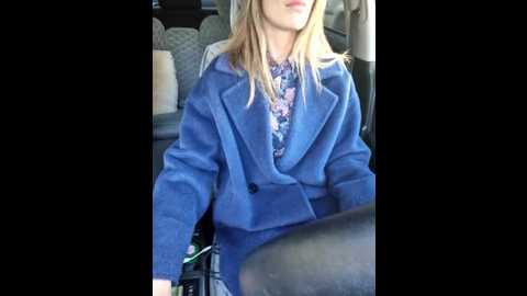 Media: anna_nights Stripchat 2025-10-15 09:59:00