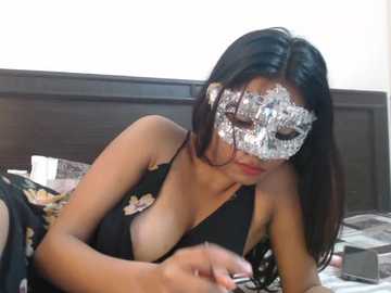 Media: kinky_jasmine Stripchat 2025-10-15 08:46:00