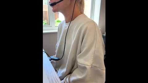 phoebe_lily