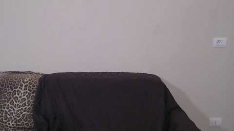 Media: selene_1975 Stripchat 2025-10-15 12:40:00