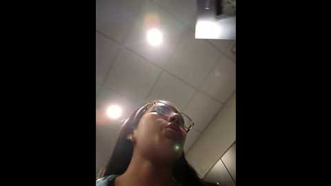 Media: sheenabrooke Stripchat 2025-10-15 04:52:00