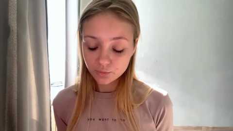 Media: _petai Stripchat 2025-10-16 07:18:00