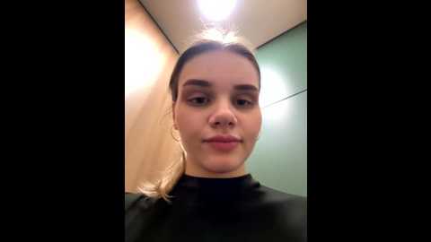 Media: baravisha Stripchat 2025-10-16 17:25:00